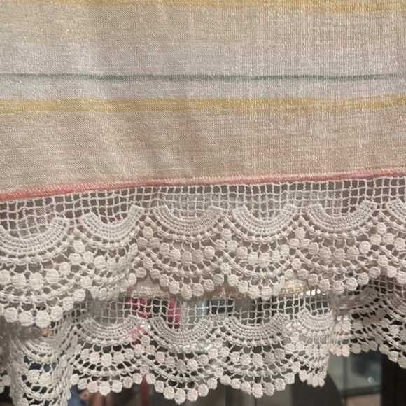 LC Lauren Conrad‎ Pink and Yellow Asymmetrical Ruffled Blouse - Picture 3 of 7